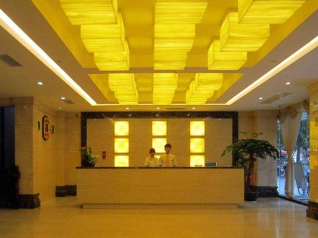 Super 8 Hotel Quanzhou Xinchezhan Branch 外观 照片